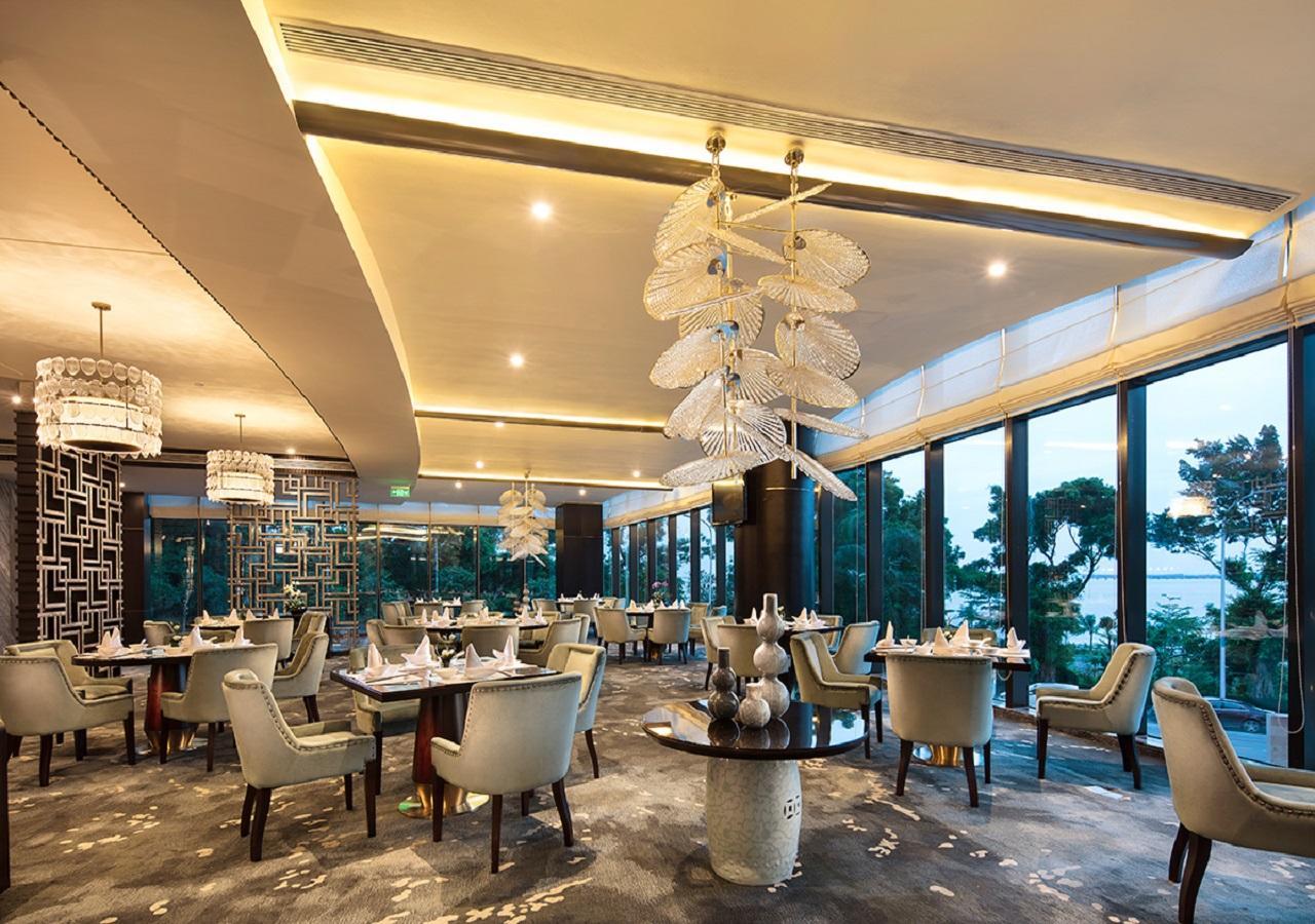 Grand Bay Hotel Zhuhai Esterno foto